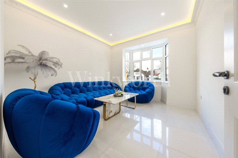 Purley Avenue, London, NW2