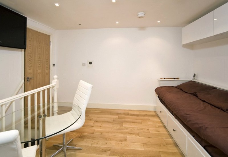 Upper Tachbrook Street, London, SW1V