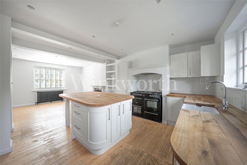 Erskine Hill, London, NW11