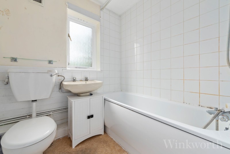 Timber Pond Road, London, SE16