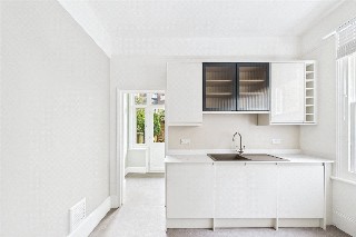 Hailsham Avenue, London, SW2