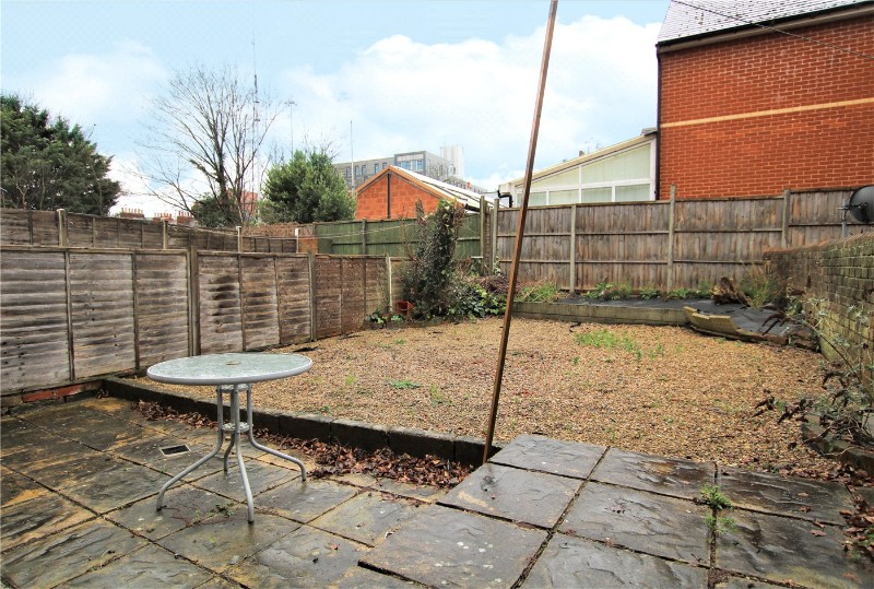 Zinzan Street, Reading, Berkshire, RG1