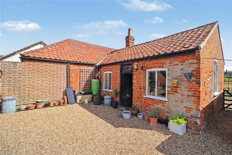 Church Road, Wacton, Norwich, Norfolk, NR15