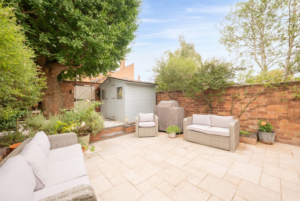 Rear Garden From Kit