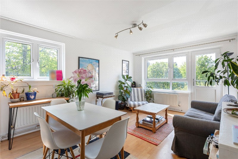 Queens Drive, London, N4