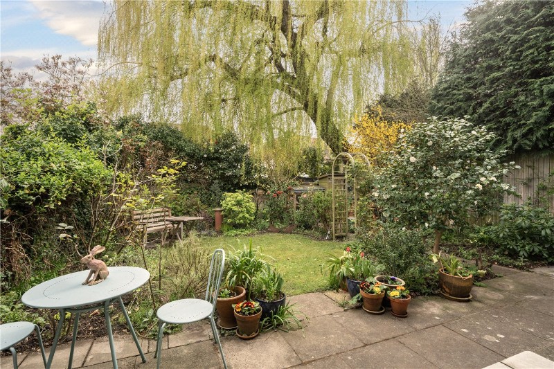 St. Margarets Crescent, London, SW15