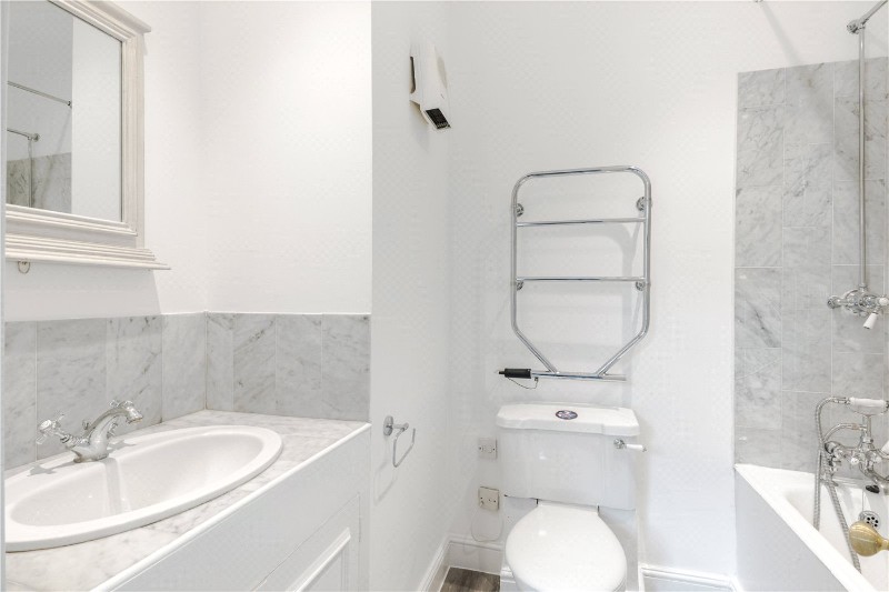 Draycott Avenue, London, SW3