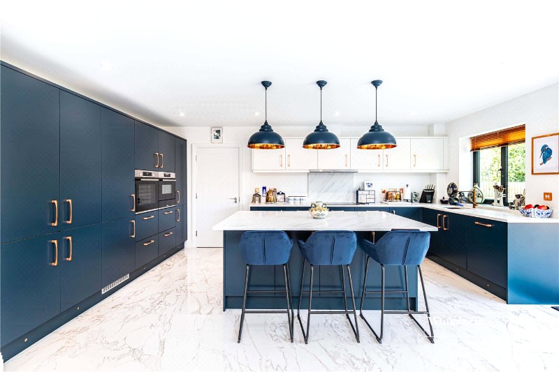 East Cliff Way, Friars Cliff, Christchurch, BH23