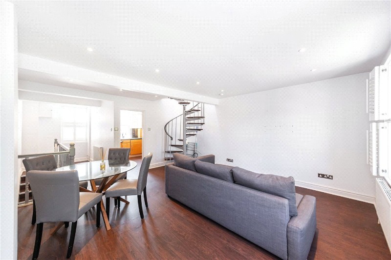 Grays Inn Road, London, WC1X