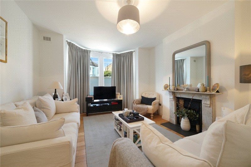 Ferme Park Road, London, N8