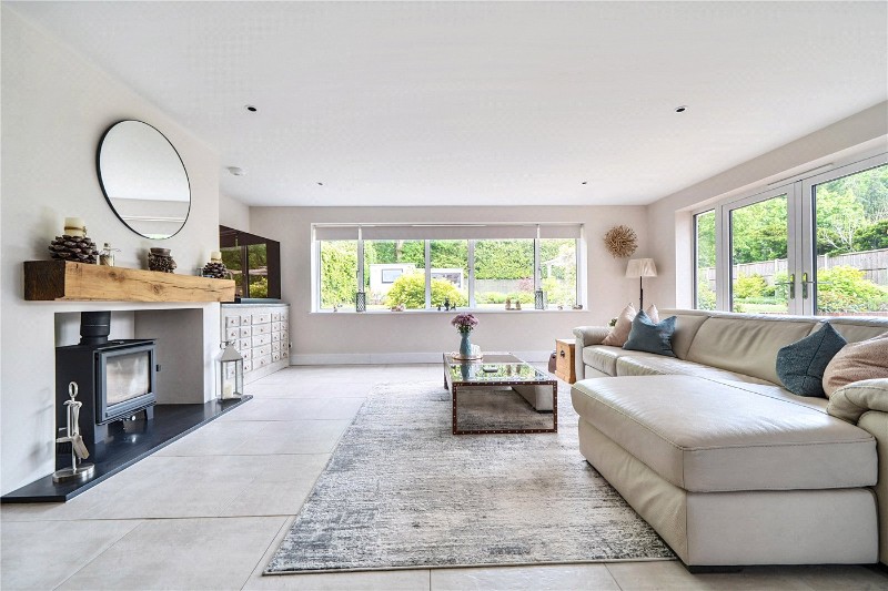 Abbots Ride, Farnham, Surrey, GU9