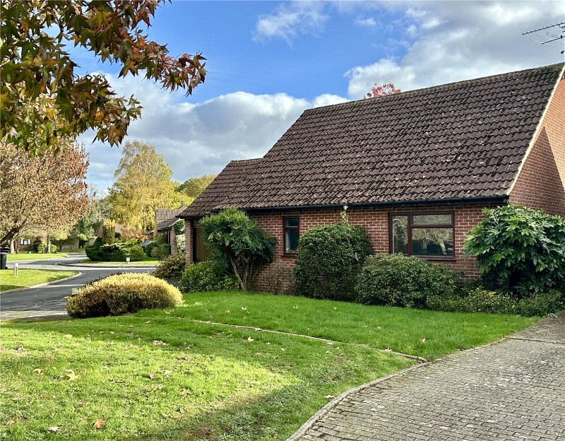 Mayfield, Rowledge, Farnham, Surrey, GU10