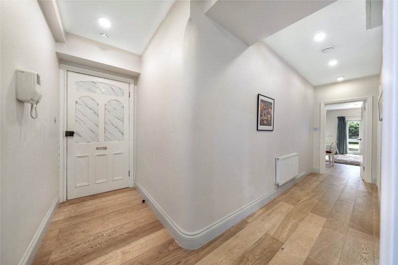 Ashworth Mansions, Elgin Avenue, London, W9