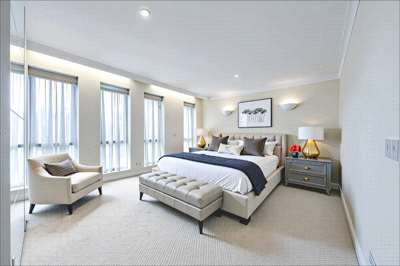 Spencer Walk, London, NW3