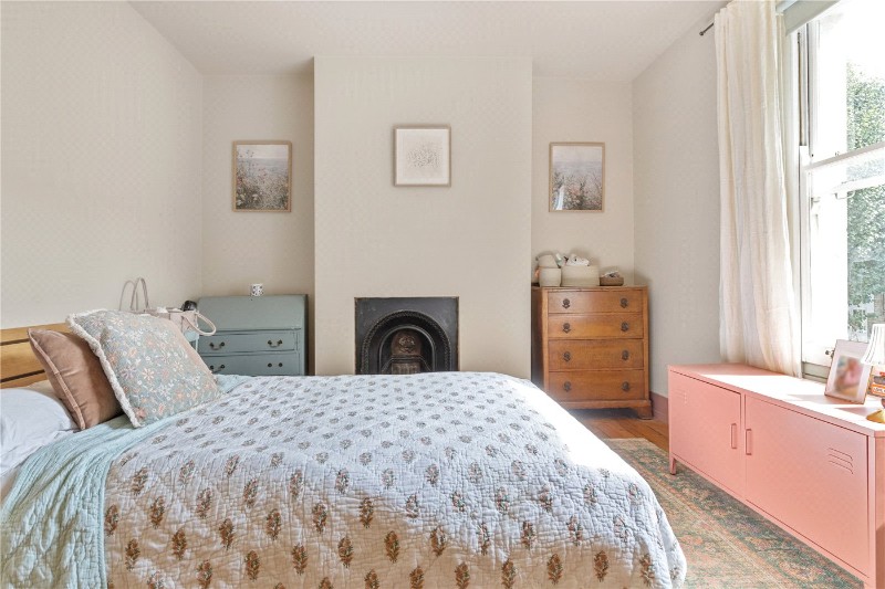 Elm Park, London, SW2