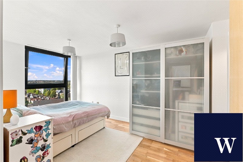 Kingsway, North Finchley, London, N12