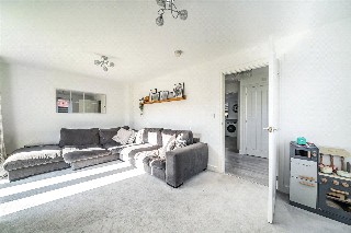 Keepsake Close, Farnham, Surrey, GU9