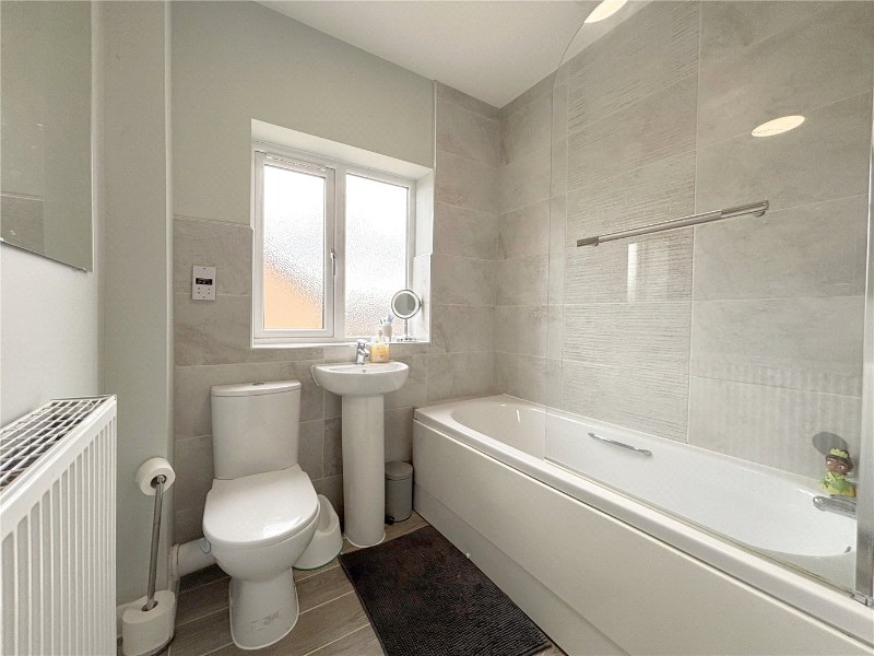 Williams Close, Ancaster, Grantham, Lincolnshire, NG32