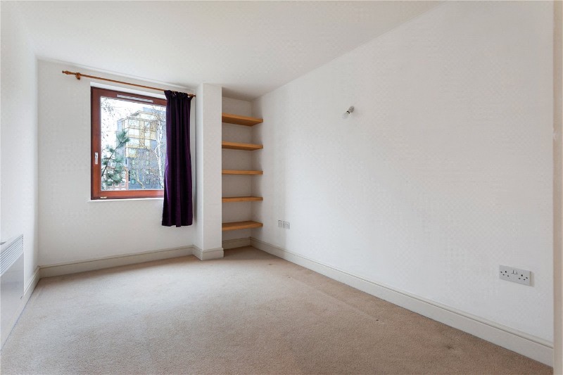 Adler Street, London, E1