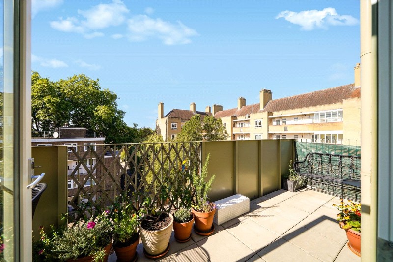 Ada Lewis House, Dalmeny Avenue, London, N7