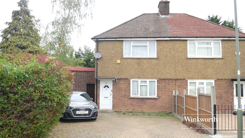 Armstrong Crescent, New Barnet, EN4