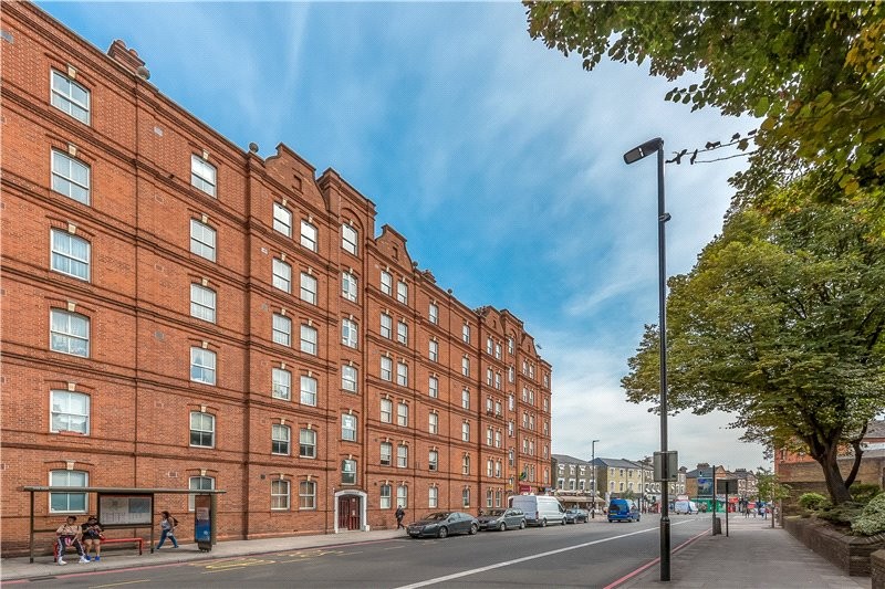 1 bedroom property for sale in Victoria Mansions, South Lambeth Road, Vauxhall, SW8 (Ref