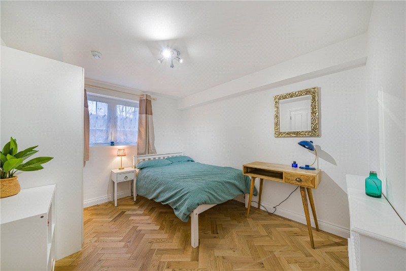 Russia Dock Road, London, SE16