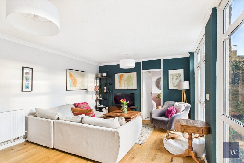 Cherry Laurel Walk, London, SW2