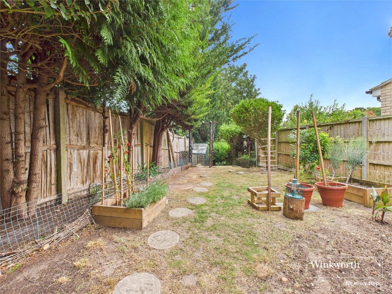 Marshall Close, Purley on Thames, Reading, Berkshire, RG8