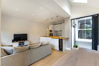 Venn Street, London, UK, SW4