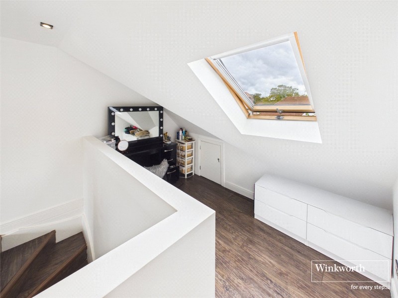 Newark Way, Hendon, NW4