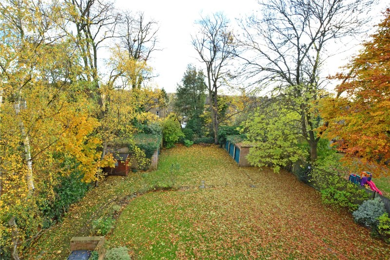 Oakcroft Road, London, SE13