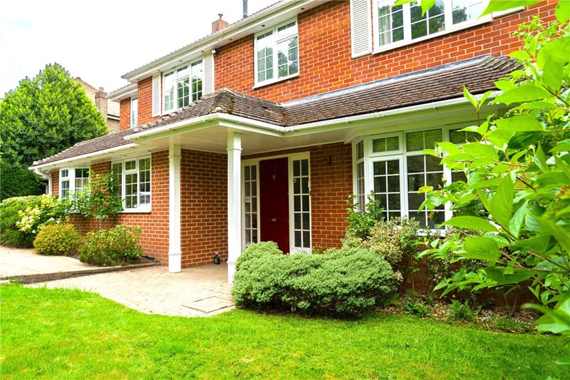 Bishops Green, Newbury, Berkshire, RG20
