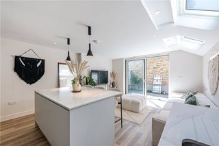 Purves Road, London, NW10
