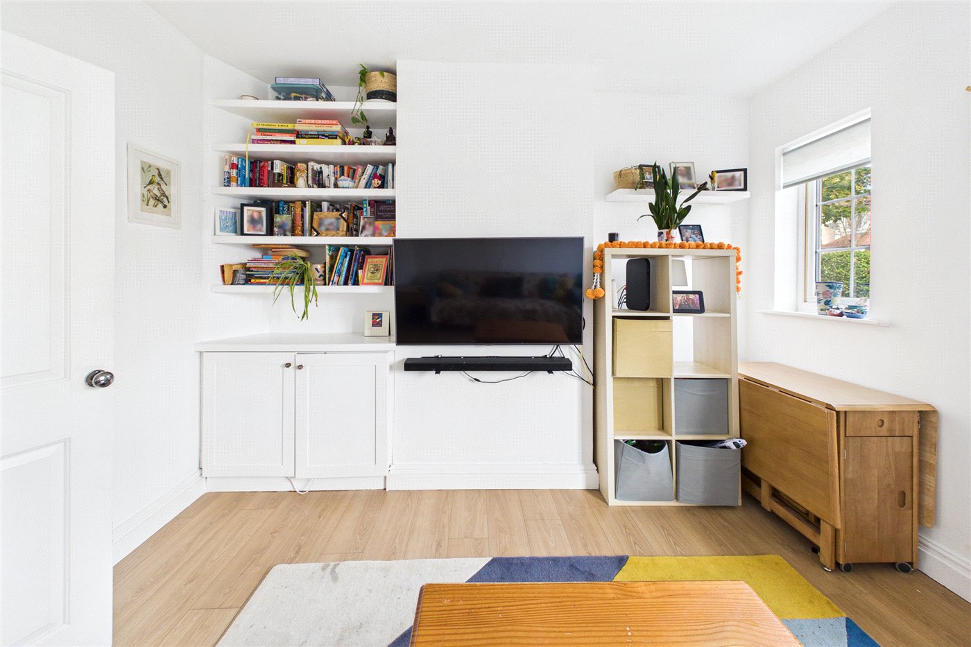 Cricklade Avenue, London, SW2