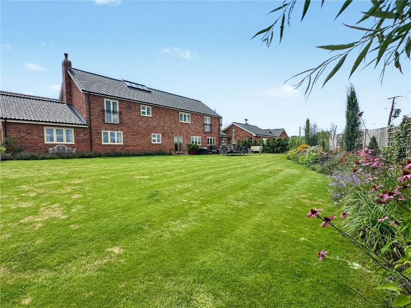 The Court, Framingham Earl Road, Yelverton, Norwich, NR14