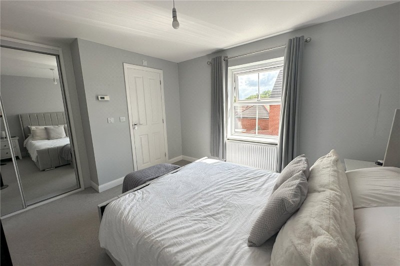 Great Crescent, Newbury, Berkshire, RG14