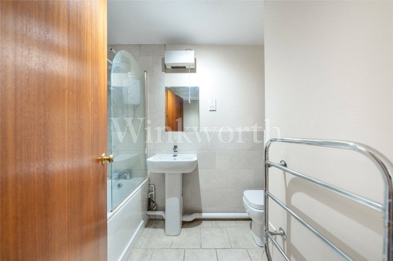 Britten Close, London, NW11