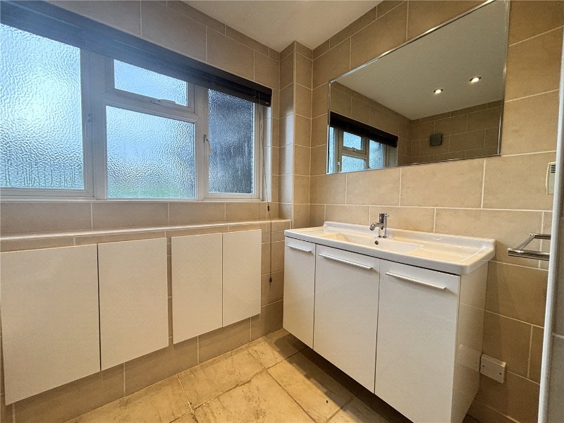 Southgate Close, Devizes, SN10