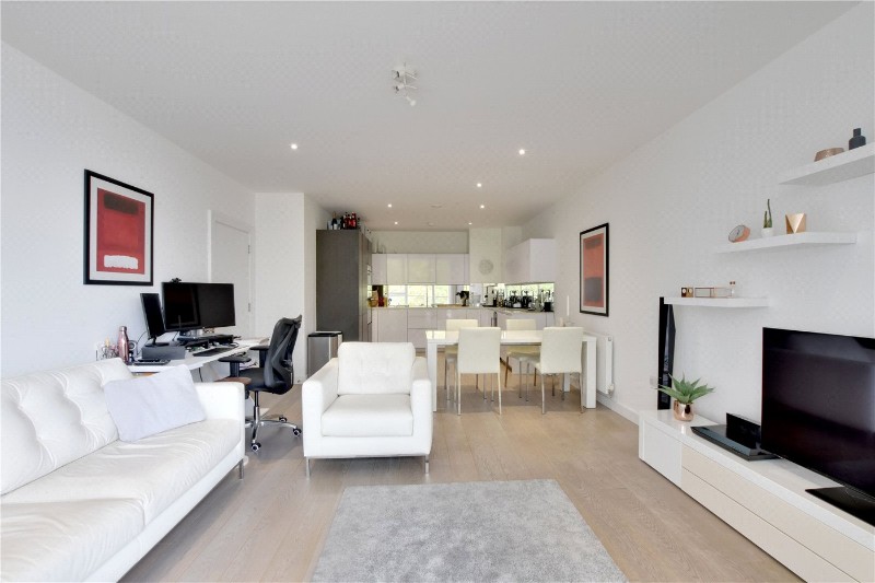 Granite Apartments, 30 River Gardens Walk, Greenwich, London, SE10