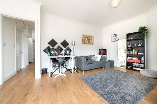 Finchley Road, London, NW11