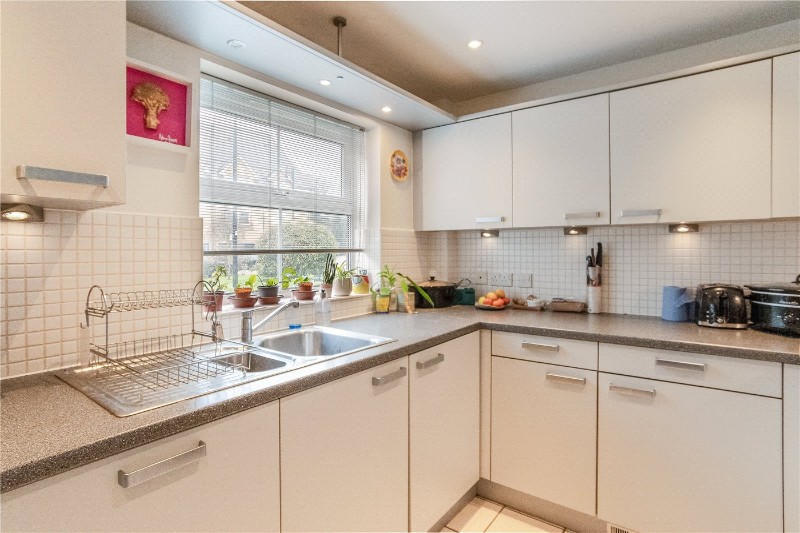 Hayes Grove, East Dulwich, London, SE22