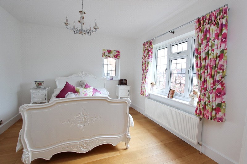 Warren Road, Leigh On Sea, Essex, SS9