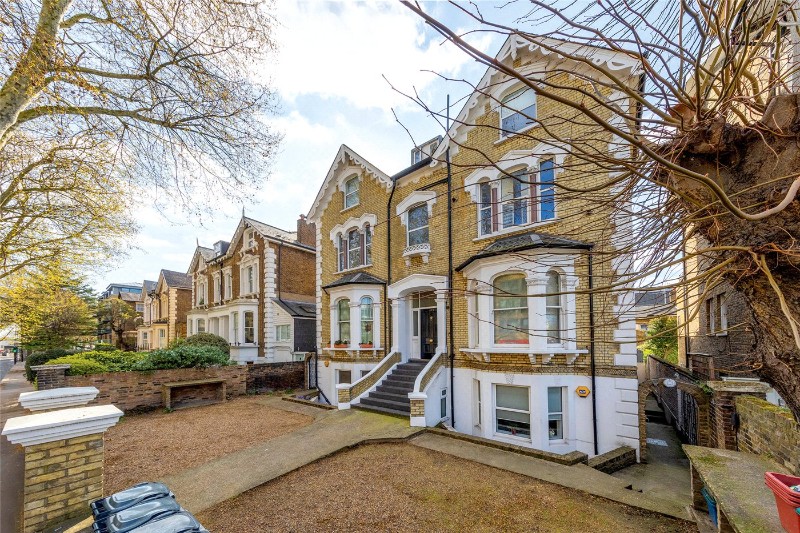 Chiswick High Road, Chiswick, London, W4