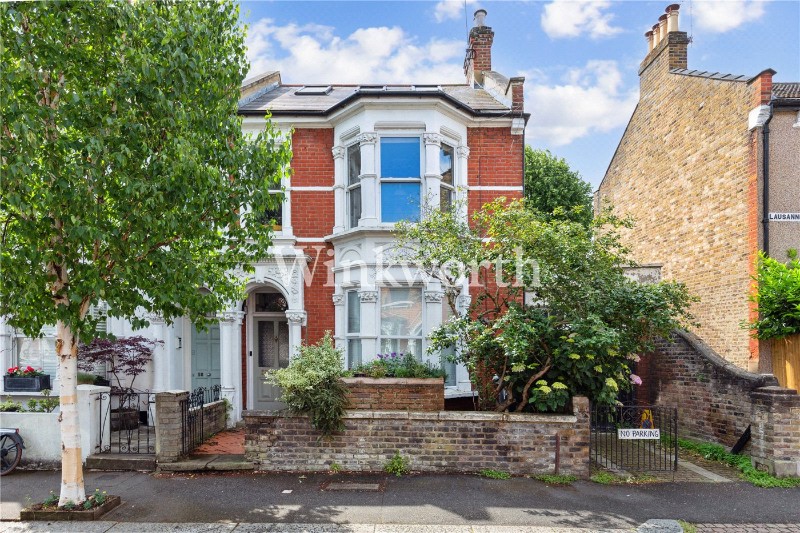 Lausanne Road, London, N8