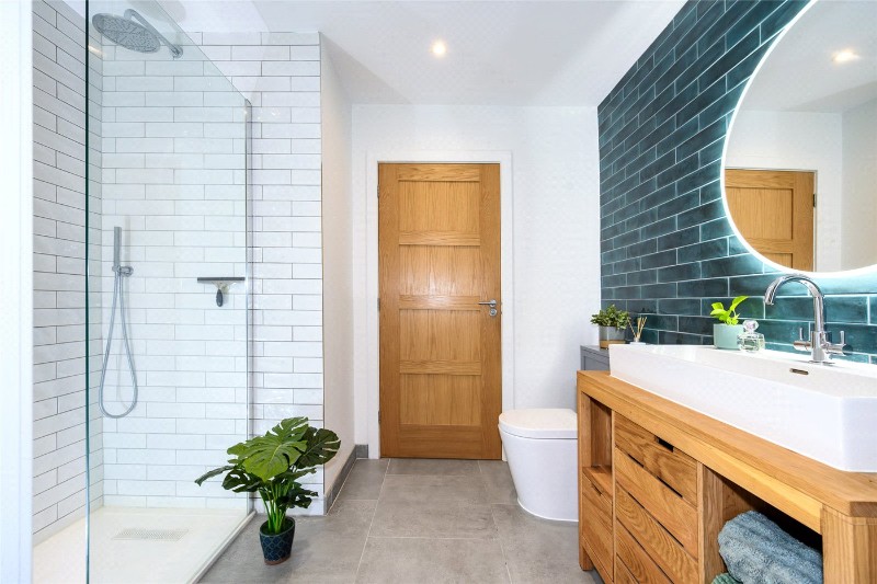 Hurstbourne Avenue, Highcliffe, Dorset, BH23