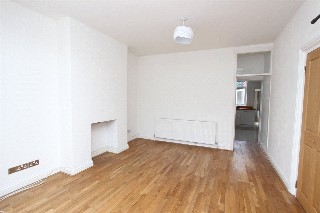 Oakleigh Park Drive, Leigh-on-Sea, Essex, SS9