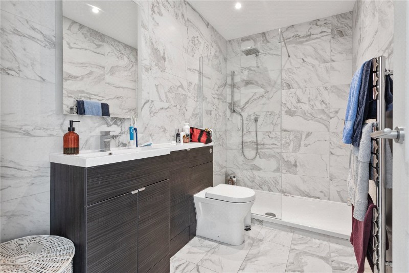 Trevelyan Road, London, SW17