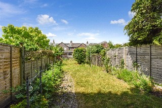 Rushes Road, Petersfield, Hampshire, GU32