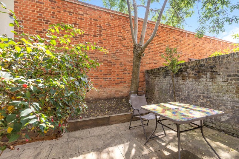Colnbrook Street, London, SE1
